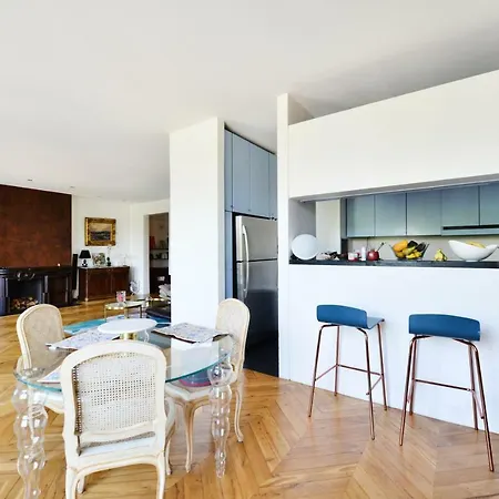 Malaquais Apartament